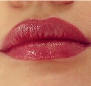 губы сразу после татуажа